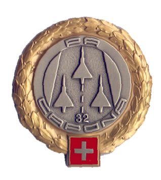 Picture of Flugplatzbrigade 32 pa capona gold Béret Emblem