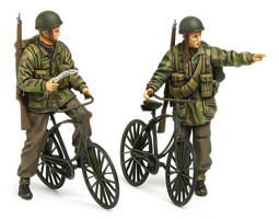 Immagine di Tamiya British Paratroopers & Bicycles Set WWII Modellbau Set 1:35