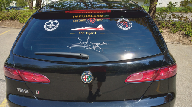 autoaufkleber%20beispielbild%20patrouille%20suisse%20luftwaffe%20.png?1725872173388