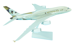 Immagine di Airbus A380 Etihad Air Line 1:200 Snap Fit Modell von Aeroclix