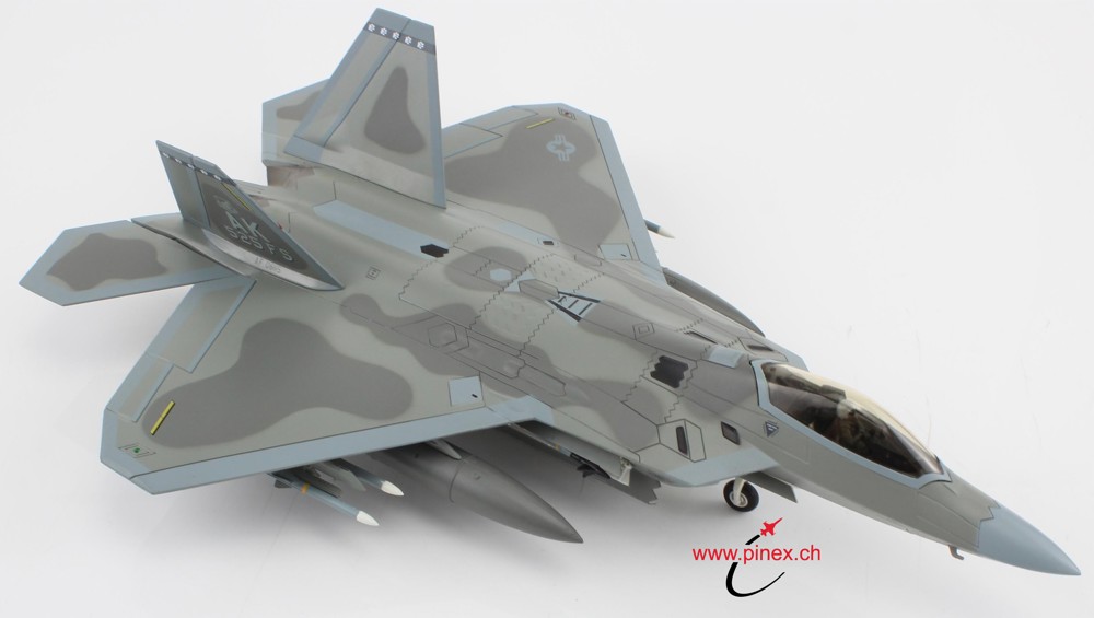 Picture of Lockheed Martin F-22A Raptor 3rd FW 525 FS Elmendorf AFB (with 4x AIM-120 on outerboard) Massstab 1:72, Hobby Master HA2825