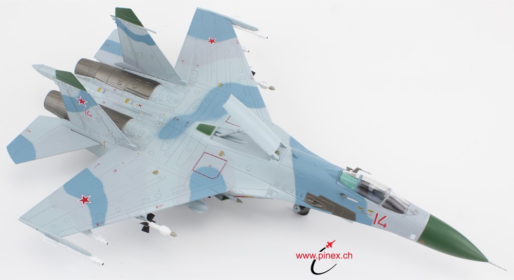 Image de Suchoi Su-27 Flanker B (early Type) Red 14 Russian Air Force 1990 Metallmodell 1:72 Hobby Master HA6020