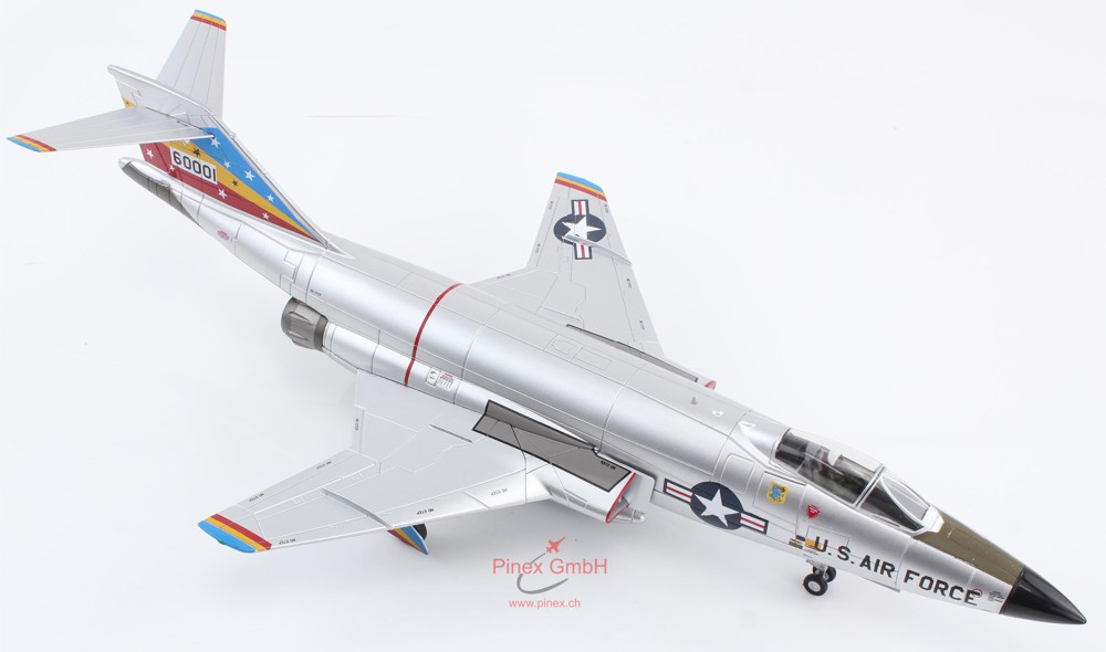 Picture of F-101C Voodoo "Robin Olds" 92nd TFS, 81st TFW Bentwaters 1964. Hobby Master Modell im Massstab 1:72, HA9303