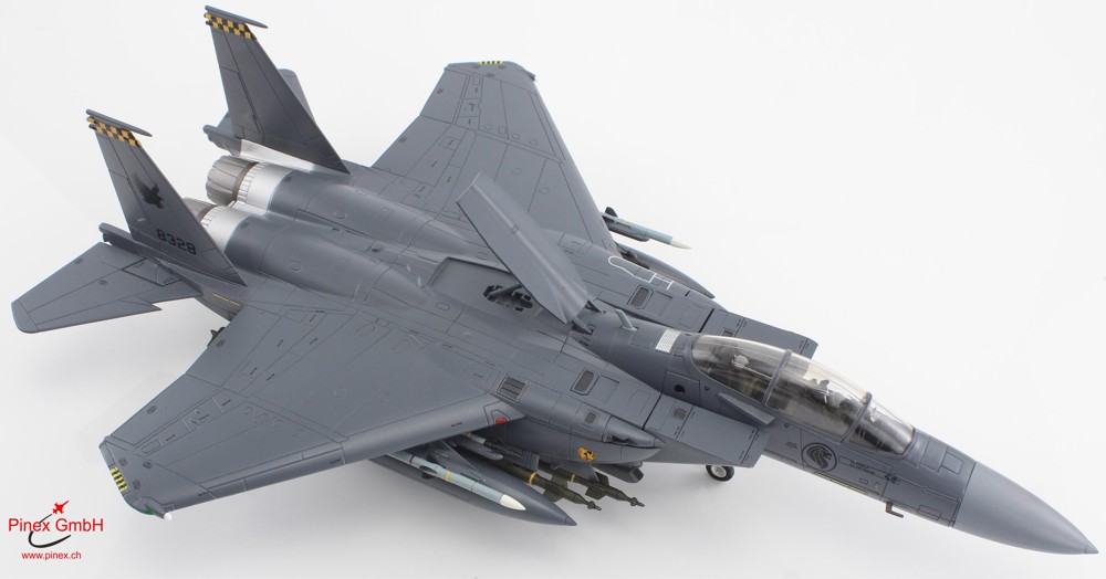 Immagine di F-15SG Multi Role Fighter Aircraft RSAF. Hobby Master Modell im Massstab 1:72, HA4540. VORBESTELLUNG. LIEFERUNG OKTOBER