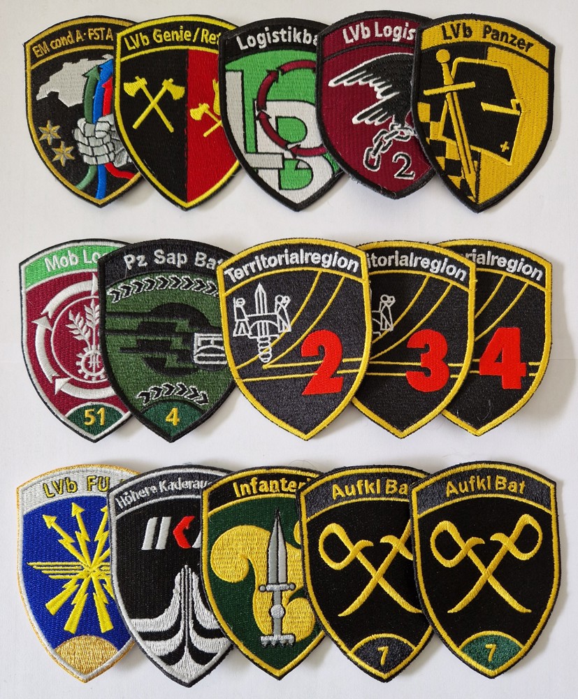 Bild von Armee 21 Badge Sammlung ohne Klett,  Sammlung mit 15 Stück